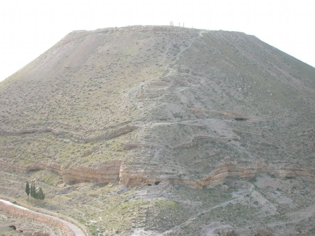 Jordania Mukawer